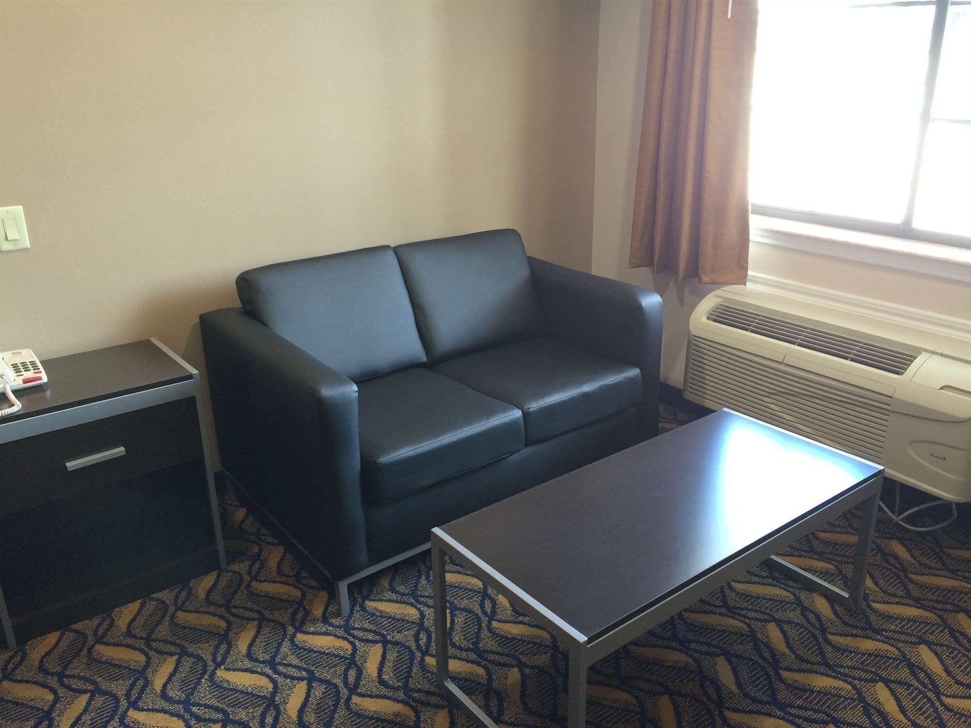 האמבל Palace Inn Kingwood מראה חיצוני תמונה