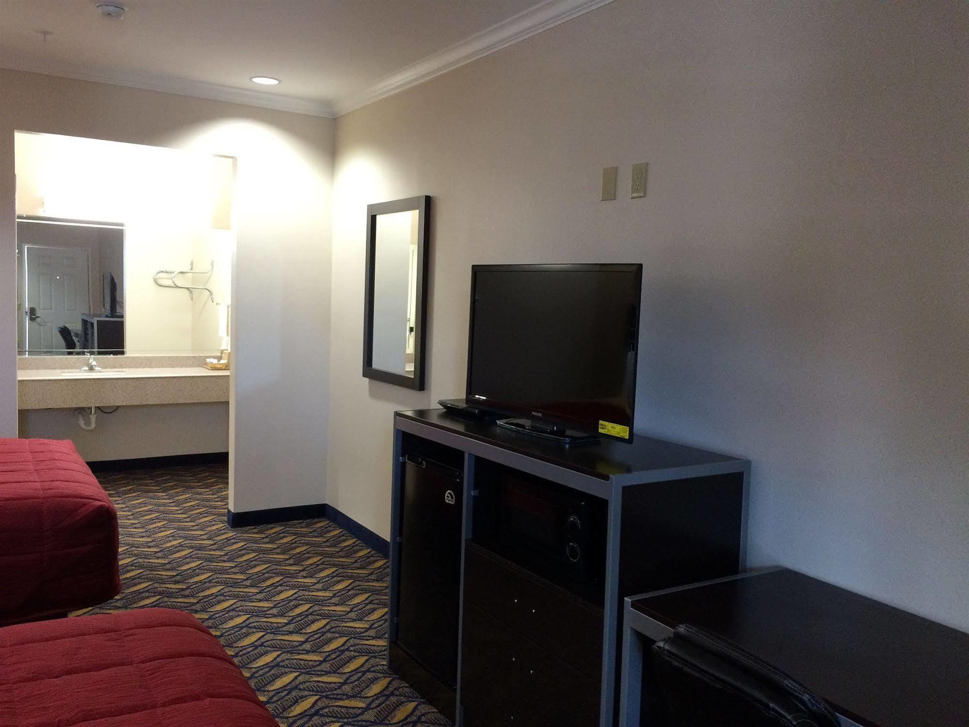 האמבל Palace Inn Kingwood מראה חיצוני תמונה